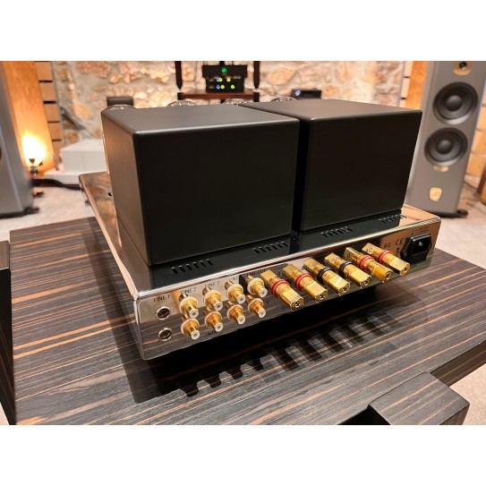 Audio Hungary QUALITON A50i Integrated amplifier used